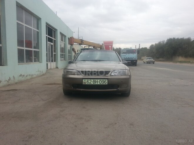 Opel Vectra 1996, 321,258 km - 1.8 l - Sumqayıt