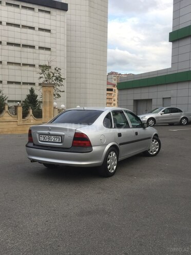 Opel Vectra 1999, 316,000 km - 1.6 l - Bakı