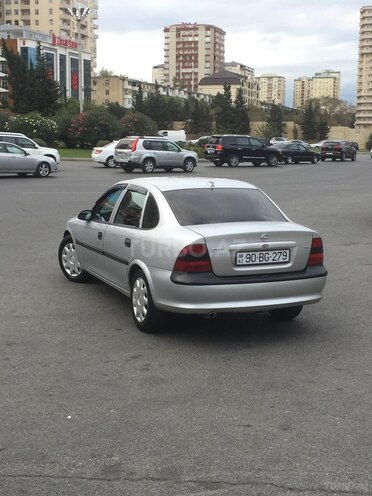 Opel Vectra 1999, 316,000 km - 1.6 l - Bakı