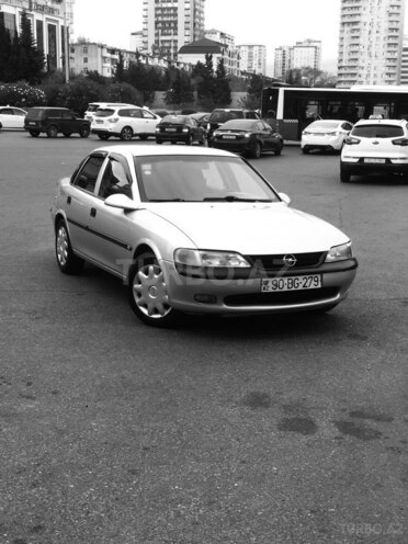 Opel Vectra 1999, 316,000 km - 1.6 l - Bakı