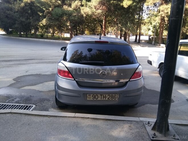 Opel Astra 2005, 2,401,235 km - 1.4 l - Mingəçevir