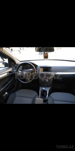 Opel Astra 2006, 222,000 km - 1.9 л - Bakı