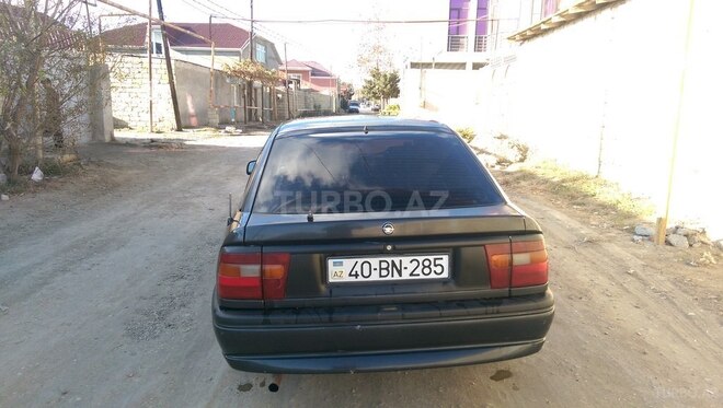Opel Vectra 1994, 266,000 km - 2.0 l - Bakı