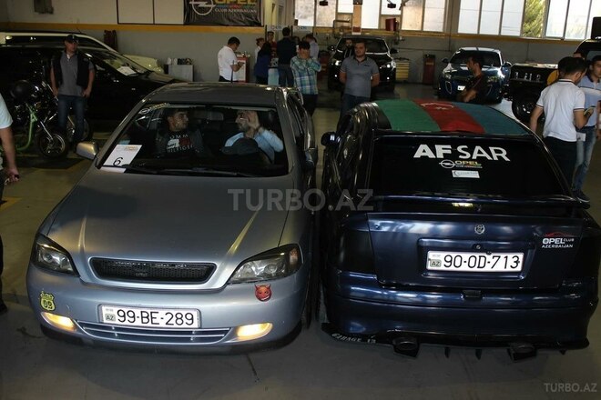 Opel Astra 2002, 250,000 km - 2.2 l - Bakı