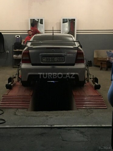 Opel Astra 2002, 250,000 km - 2.2 l - Bakı
