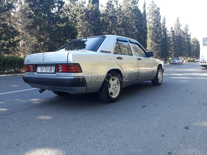 Mercedes 190 1989, 252,000 km - 2.0 l - Sumqayıt