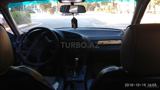 BMW 316 1994, 220,000 km - 1.6 l - Sumqayıt