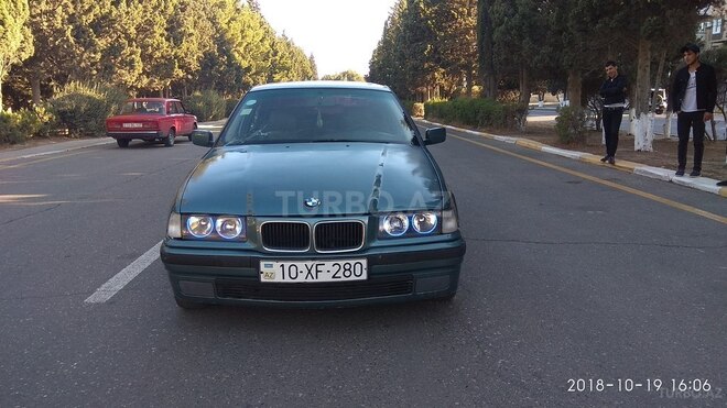 BMW 316 1994, 220,000 km - 1.6 l - Sumqayıt
