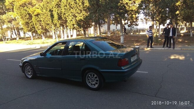 BMW 316 1994, 220,000 km - 1.6 l - Sumqayıt