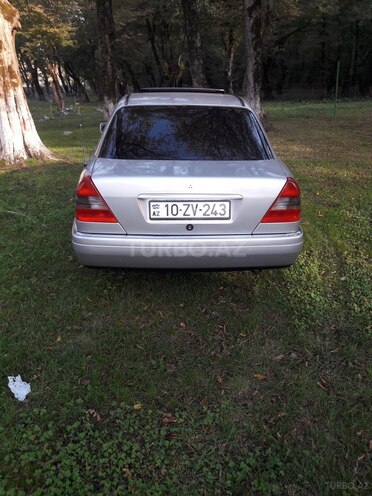 Mercedes C 200 1995, 256,000 km - 2.0 l - Bakı