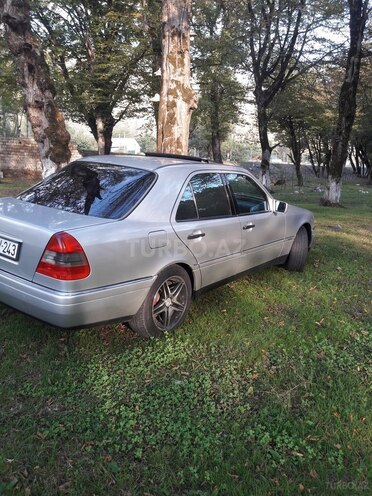 Mercedes C 200 1995, 256,000 km - 2.0 l - Bakı