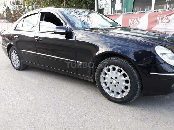 Mercedes E 220 2003, 224,700 km - 2.2 l - Bakı