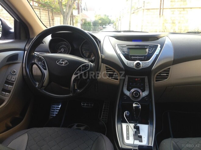 Hyundai Elantra 2011, 176,000 km - 1.8 л - Bakı