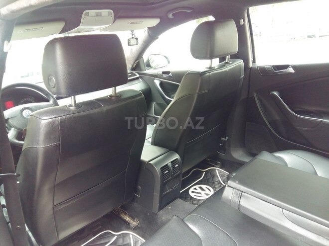 Volkswagen Passat 2005, 270,110 km - 2.0 l - Bakı