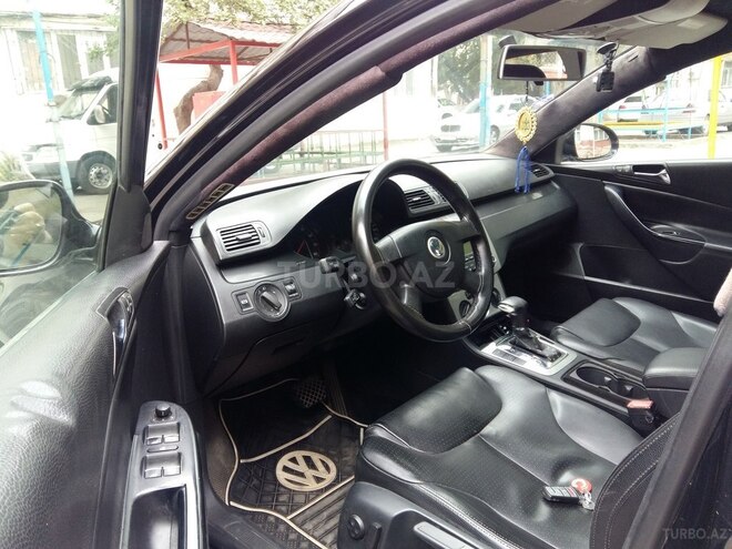 Volkswagen Passat 2005, 270,110 km - 2.0 l - Bakı