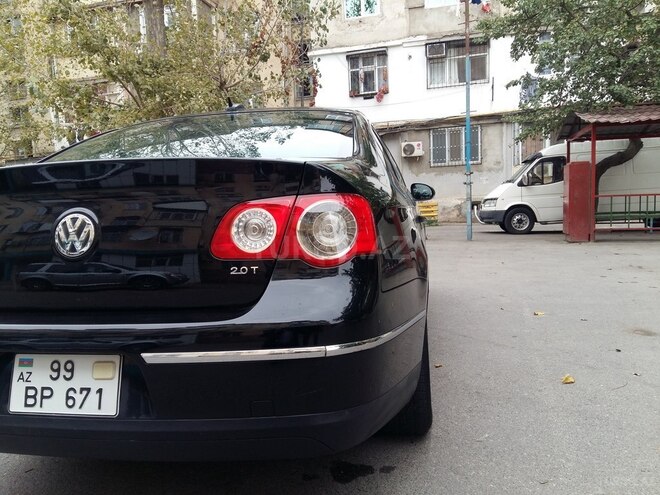 Volkswagen Passat 2005, 270,110 km - 2.0 l - Bakı