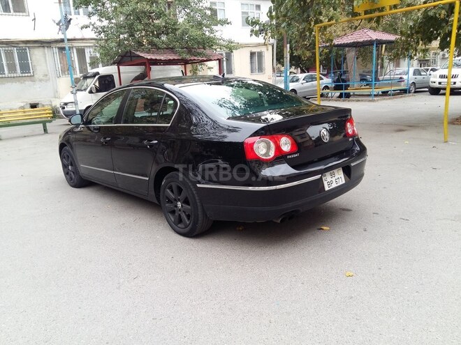 Volkswagen Passat 2005, 270,110 km - 2.0 l - Bakı