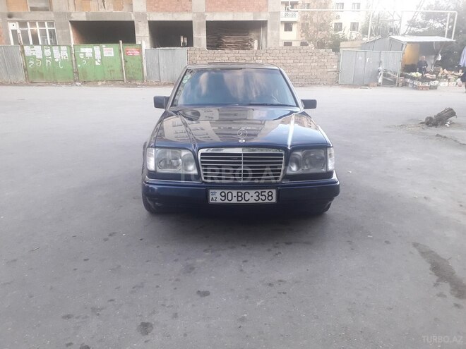 Mercedes E 220 1994, 330,000 km - 2.2 l - Bakı
