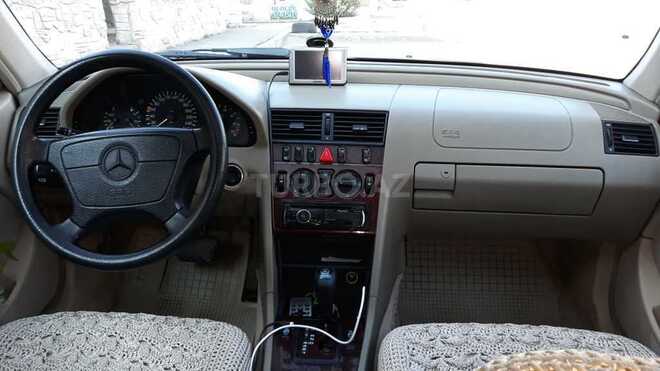 Mercedes C 240 1998, 254,000 km - 2.4 l - Bakı