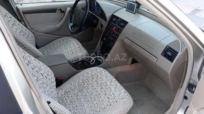 Mercedes C 240 1998, 254,000 km - 2.4 l - Bakı