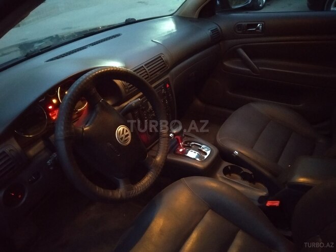 Volkswagen Passat 2004, 230,000 km - 1.8 l - Bakı