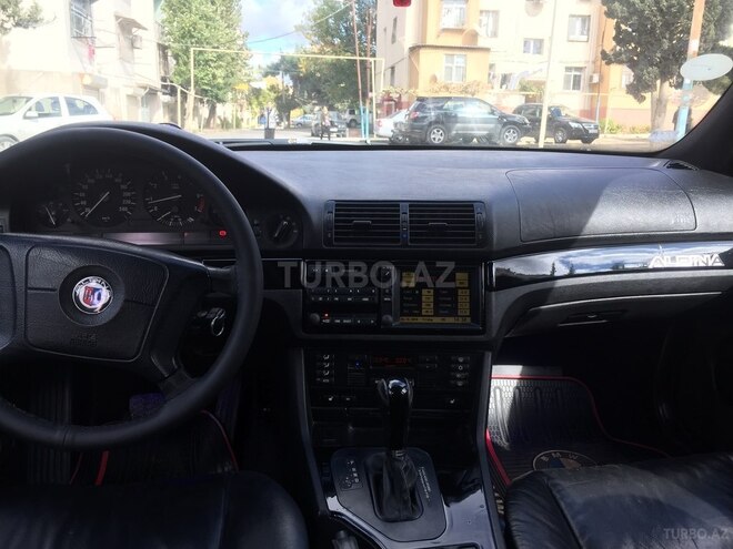 BMW 523 1998, 256,000 km - 2.5 l - Bakı