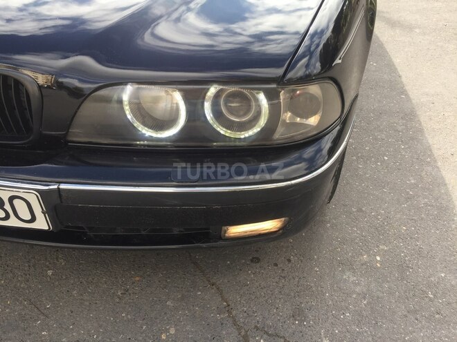 BMW 523 1998, 256,000 km - 2.5 l - Bakı