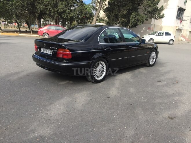 BMW 523 1998, 256,000 km - 2.5 l - Bakı