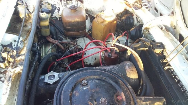 LADA (VAZ) 2106 1985, 150,000 km - 1.3 l - Sabirabad