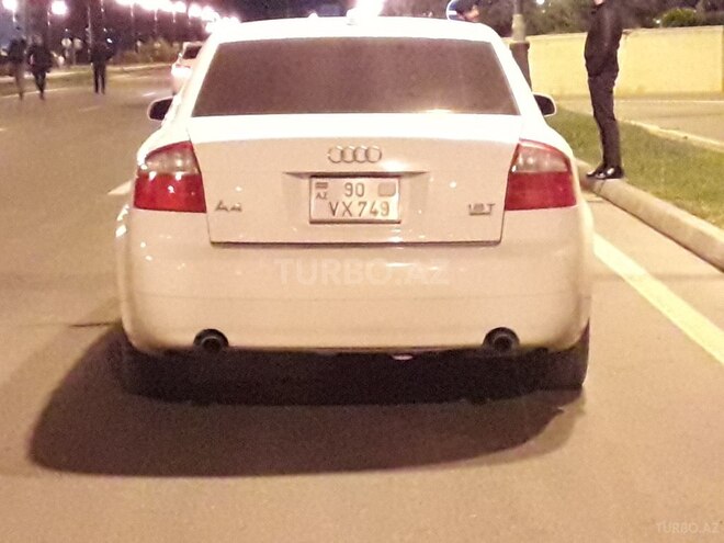 Audi A4 2003, 173,000 km - 1.8 l - Bakı