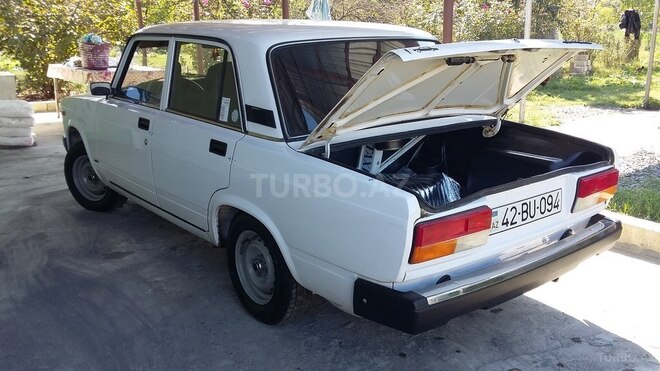 LADA (VAZ) 2107 2009, 126,521 km - 1.6 l - Qax