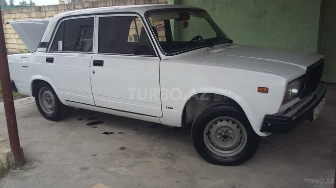 LADA (VAZ) 2107 2009, 126,521 km - 1.6 l - Qax