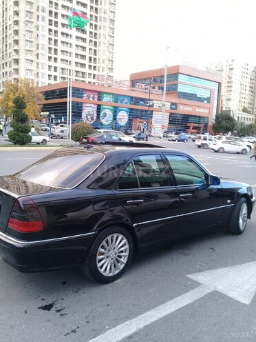 Mercedes C 180 1999, 128,000 km - 1.8 l - Bakı