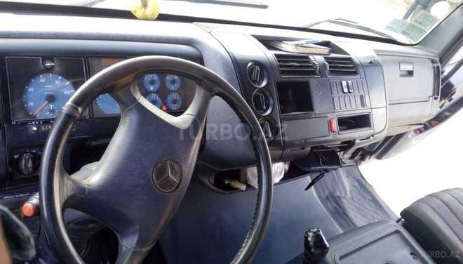 Mercedes Atego 818 2001, 370,741 km - 4.2 l - Bakı
