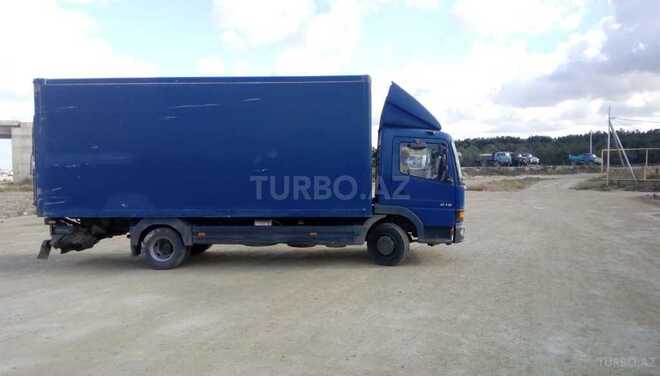 Mercedes Atego 818 2001, 370,741 km - 4.2 l - Bakı