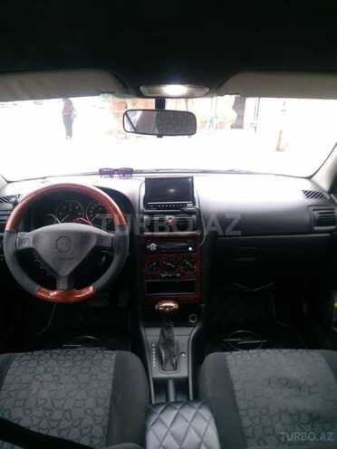 Opel Astra 1998, 300,000 km - 1.8 л - Bakı