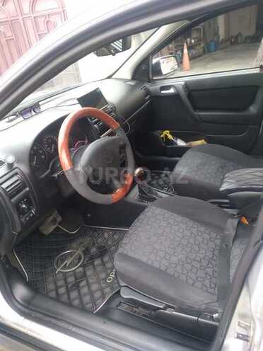 Opel Astra 1998, 300,000 km - 1.8 л - Bakı