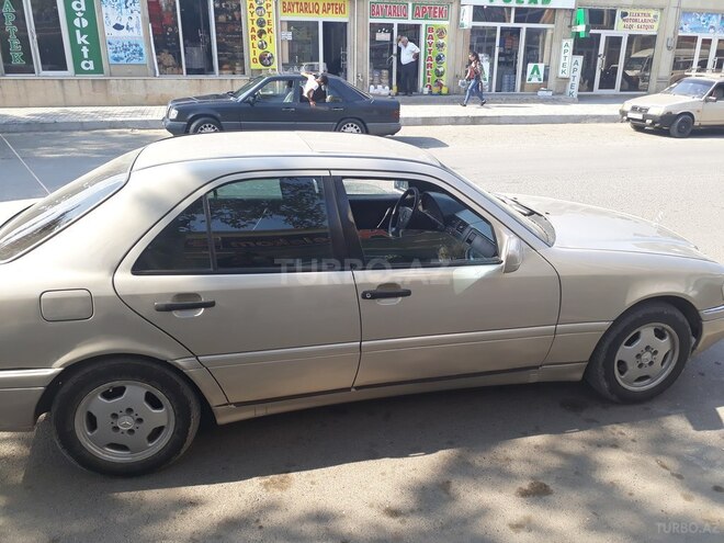Mercedes C 200 1994, 269,715 km - 2.0 л - Bərdə