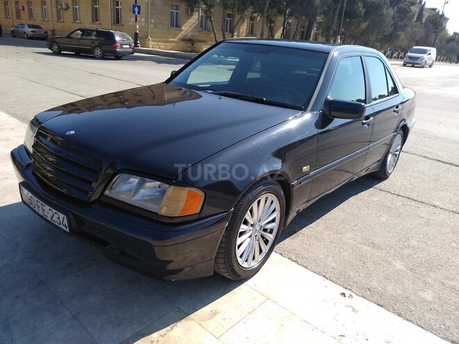 Mercedes C 180 1999, 385,000 km - 1.8 l - Bakı