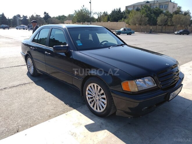 Mercedes C 180 1999, 385,000 km - 1.8 l - Bakı
