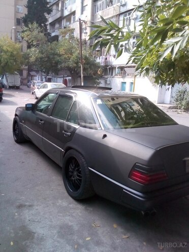 Mercedes E 420 1993, 160,000 km - 0.5 l - Bakı