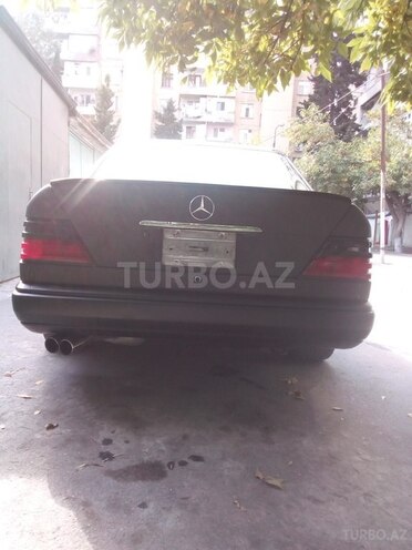 Mercedes E 420 1993, 160,000 km - 0.5 l - Bakı