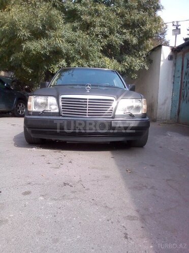 Mercedes E 420 1993, 160,000 km - 0.5 l - Bakı