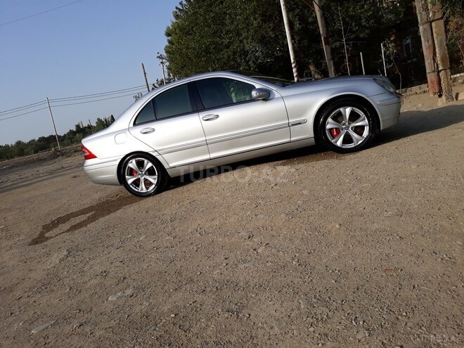 Mercedes C 200 2000, 209,000 km - 0.2 л - Bakı