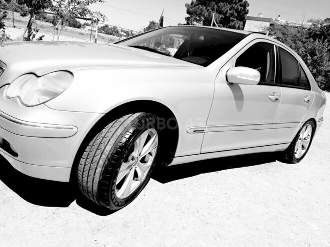Mercedes C 200 2000, 209,000 km - 0.2 л - Bakı
