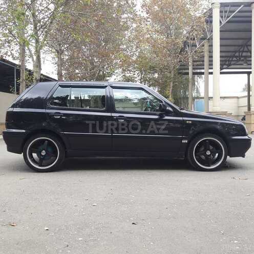 Volkswagen Golf 1997, 107,500 km - 1.6 l - Xaçmaz