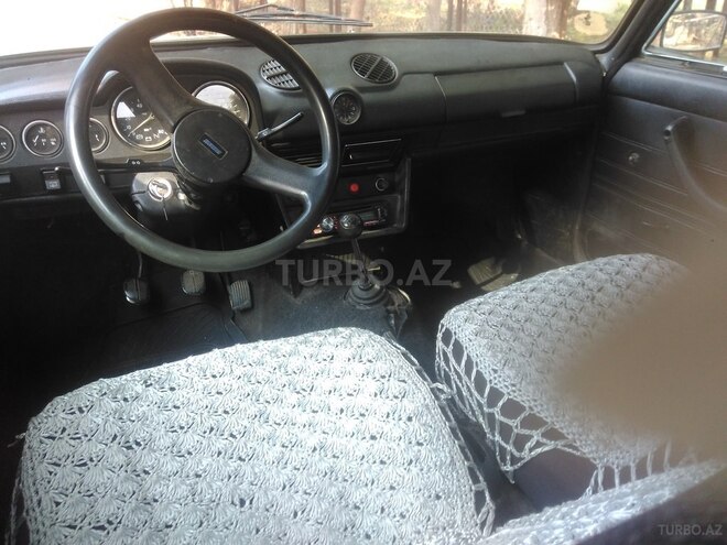 LADA (VAZ) 2106 1987, 800,000 km - 1.5 л - Qazax