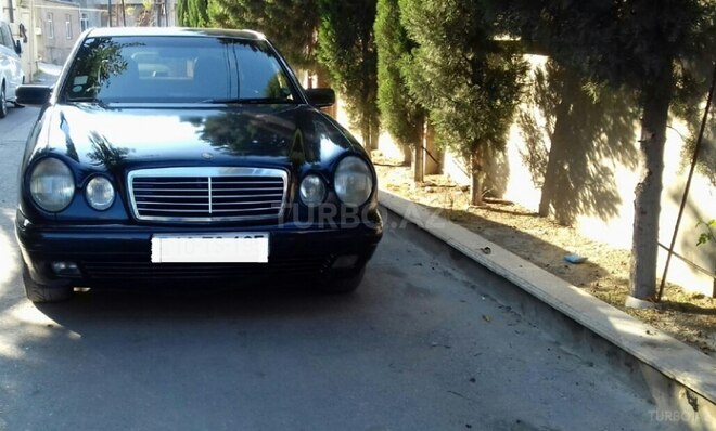 Mercedes E 230 1997, 370,000 km - 2.3 л - Bakı