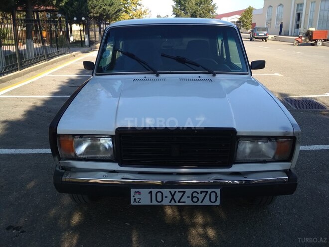 LADA (VAZ) 2107 2005, 84,000 km - 1.6 л - Xudat