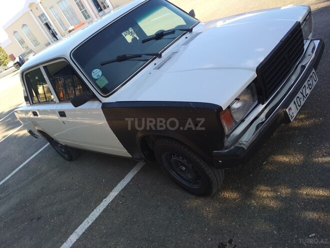 LADA (VAZ) 2107 2005, 84,000 km - 1.6 л - Xudat